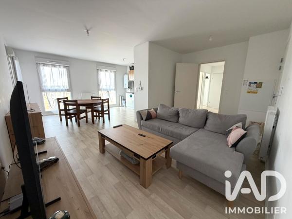 Location appartement 3 pièces 66 m² Luisant