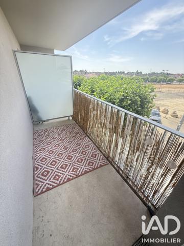 Location appartement 3 pièces 66 m² Luisant