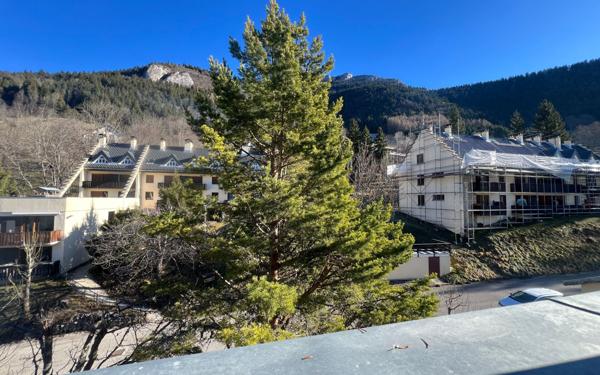 Appartement à vendre    1 pièce • 13,85 m2 Lans-en-Vercors