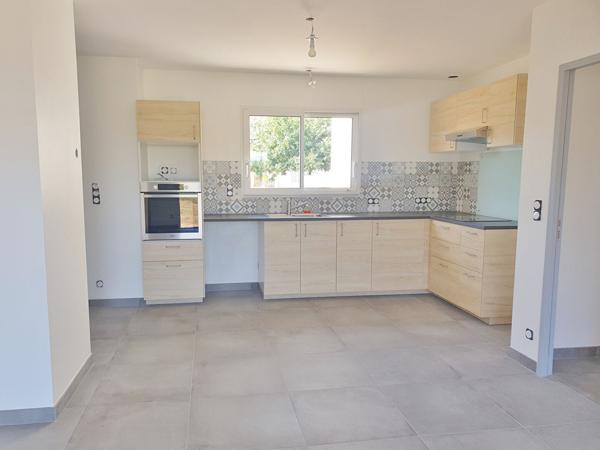Maison plain-pied 92 m² 3 chambres