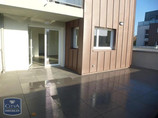 Appartement à louer 3 pièces 69.66m² Changé (53810)