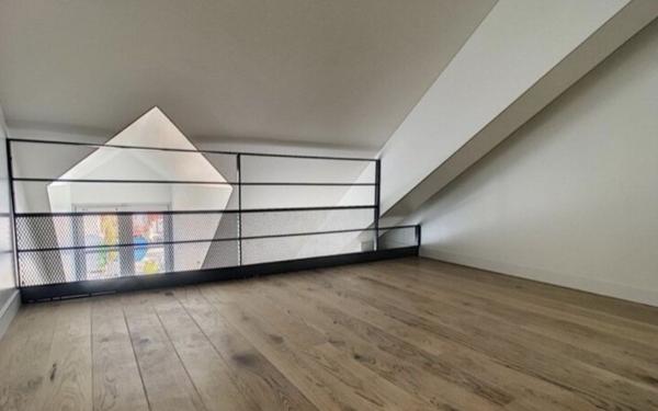 Appartement à louer    2 pièces • 60,20 m2 Compiègne