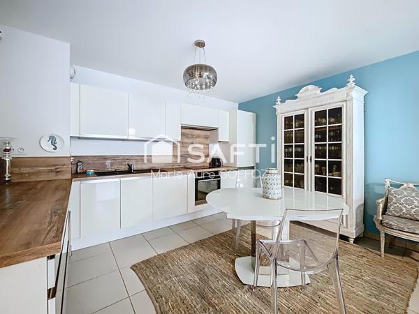 Proche gare, T3 récent avec parking et jardinet