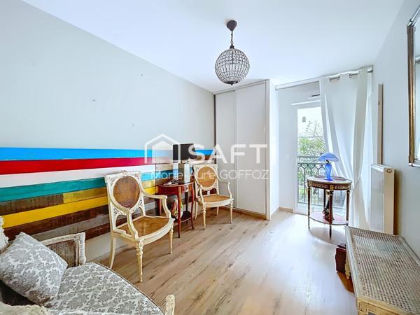 Proche gare, T3 récent avec parking et jardinet