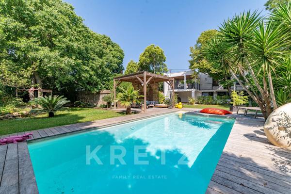 Maison Art Déco rénovée avec piscine en coeur de ville