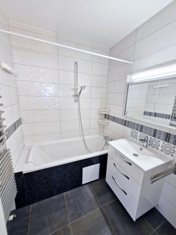 Location appartement avec place de parking, PLACE TURENNE 57100 THIONVILLE