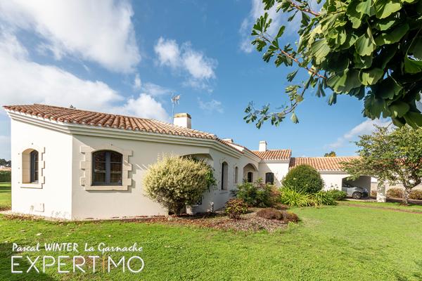 Challans (85300) Maison d'exception au centre ville de Challans