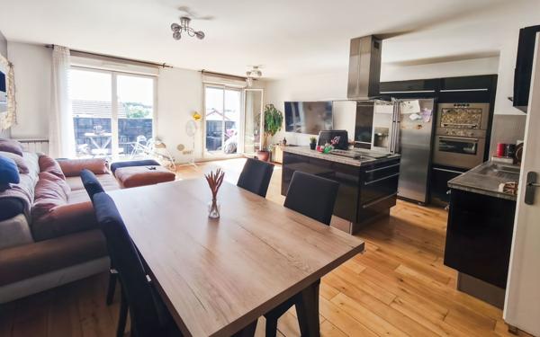 Appartement à vendre    3 pièces • 79,17 m2 Argenteuil