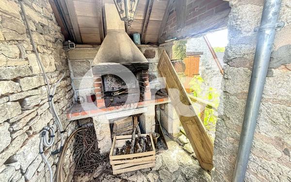 Maison à vendre    6 pièces •  Chasteaux