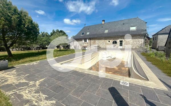 Maison à vendre    6 pièces •  Chasteaux