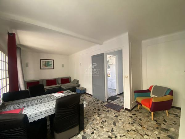 Maison Nanterre 10 pièce(s) 280 m2 surface utile €635 000 ** - Référence 15343