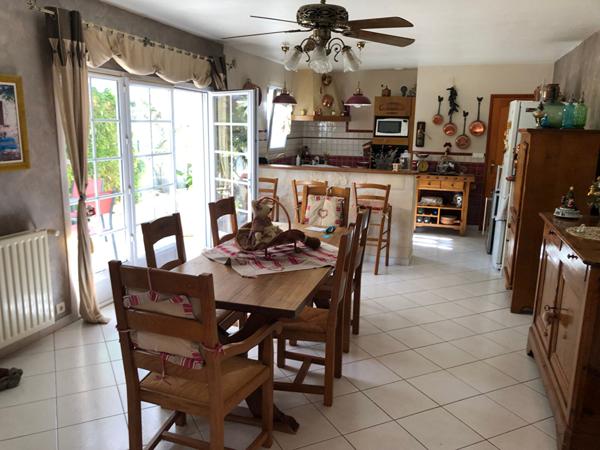 Exclusivité à Rochefort - Quartier gare - Maison 3 chambres et jardin