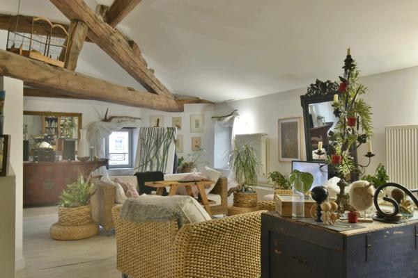 Appartement 5 pièces de 176 m² et parking privatif