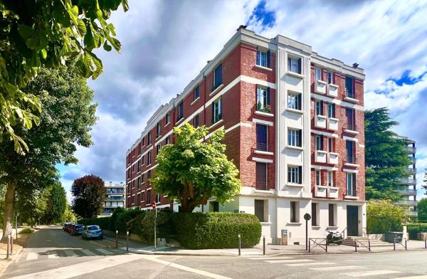 LE PECQ APPARTEMENT 2P 1CH 10MIN GARE