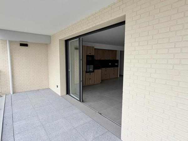 Grand T3 neuf idéalement placé