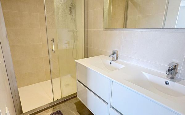 Maison à vendre    6 pièces • 160 m2 Lescar