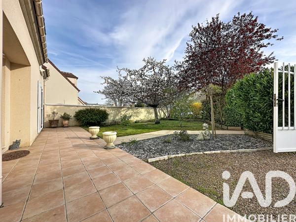 Maison à vendre 5 pièces 107 m² Rambouillet
