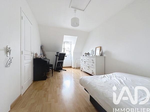Maison à vendre 5 pièces 107 m² Rambouillet