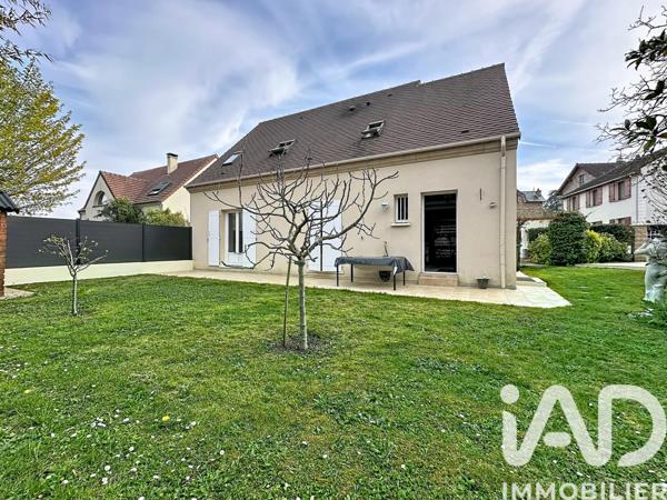 Maison à vendre 5 pièces 107 m² Rambouillet