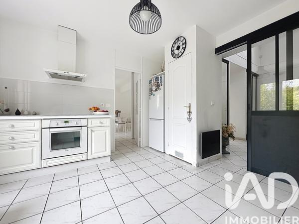 Maison à vendre 5 pièces 107 m² Rambouillet