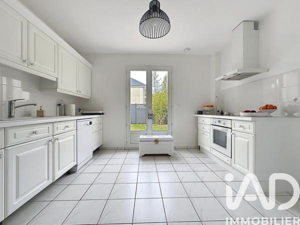 Maison à vendre 5 pièces 107 m² Rambouillet
