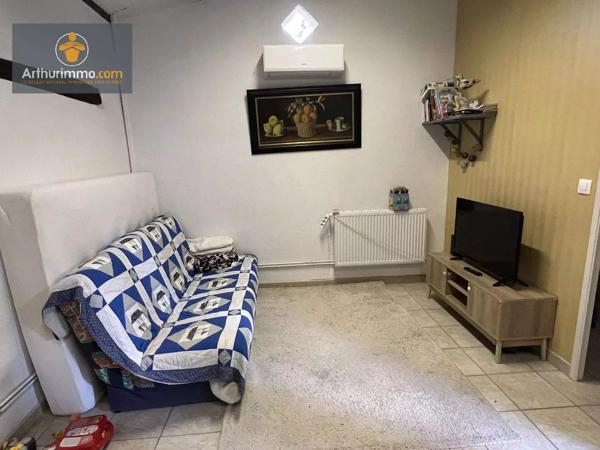 Vente                                                      Maison
                        
                     9 pièces                      228 m2                     à Marmande
