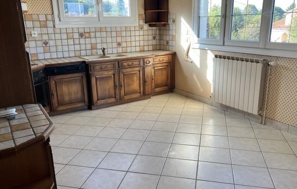 Maison de caractère - Idéale famille ou investisseur