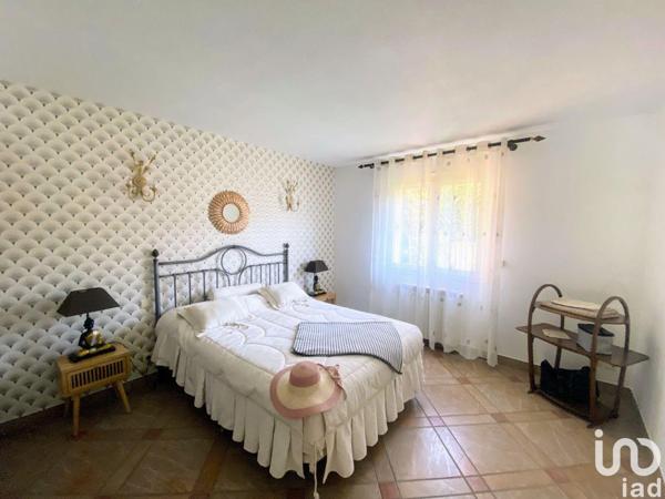 Maison à vendre 5 pièces 297 m² Saint-Cyprien