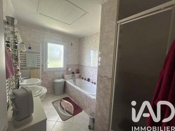 Maison à vendre 5 pièces 150 m² Grez-Neuville