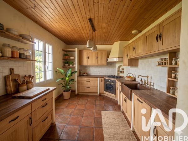 Maison à vendre 6 pièces 123,28 m² Notre-Dame-de-Monts