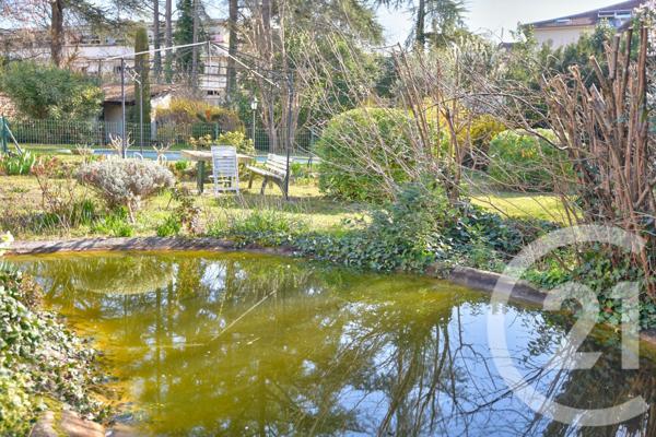 Maison à vendre  10 pièces - 263,04 m2 ROMANS SUR ISERE - 26