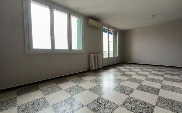 Appartement à vendre    3 pièces •  Nîmes