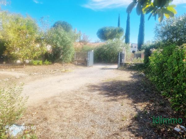 Les Arcs prche centre villa F4 pp+dépendance de 50m à aménager 1315m terrain 409500€ crn2384 dpe c Les Arcs-sur-Argens (83460)