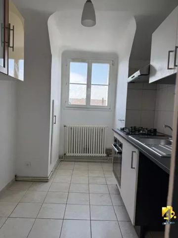 EXCLUSIF COMPIEGNE APPART 3P CENTRE