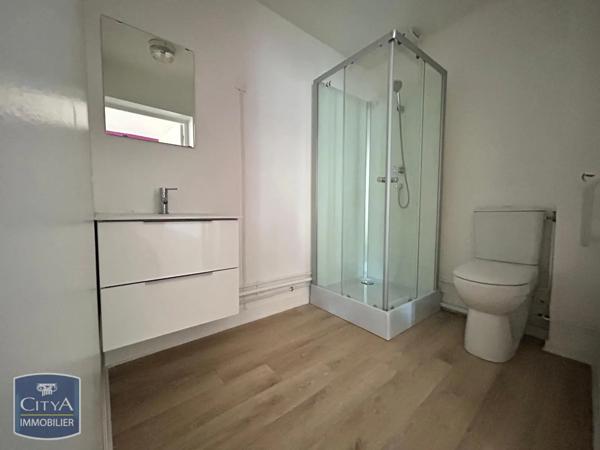 Local commercial à vendre 84.89m²