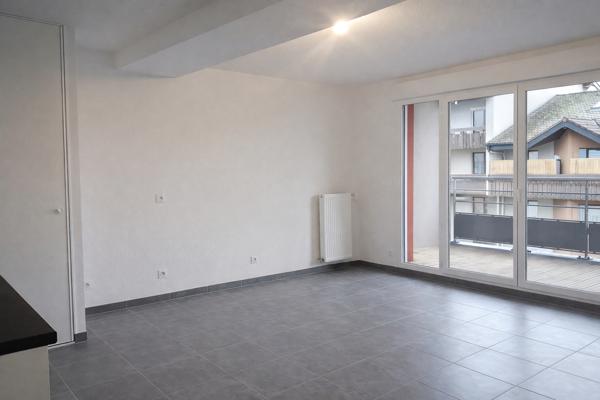 Appartement THONON LES BAINS 58.22 m²