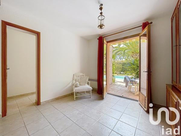 Maison à vendre 6 pièces 160 m² Saint-Raphaël