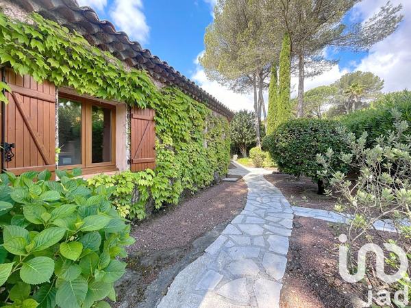 Maison à vendre 6 pièces 160 m² Saint-Raphaël