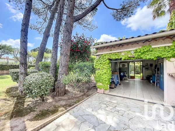 Maison à vendre 6 pièces 160 m² Saint-Raphaël