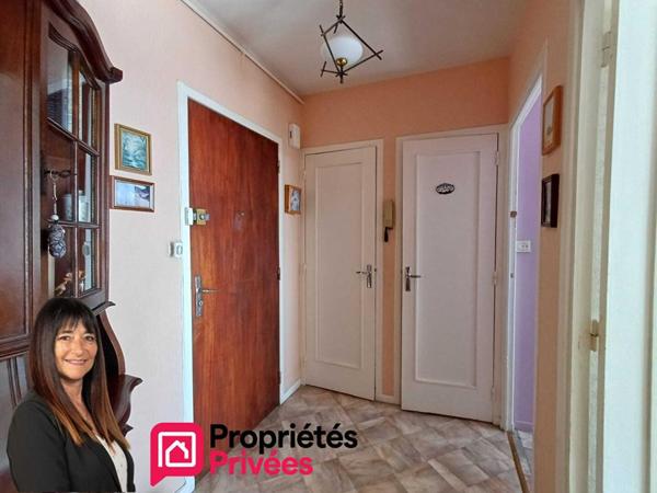 Roanne centre T5 avec balcon, vue dégagée et garage