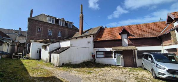 DIEPPE – Ensemble immobilier à réhabiliter – potentiel 4/5 logements + 4 garages