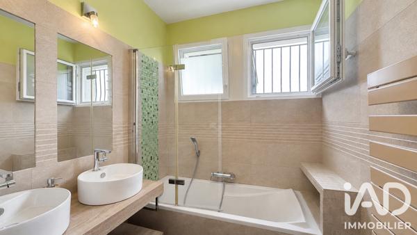 Maison à vendre 5 pièces 126,78 m² La Roche-sur-Yon