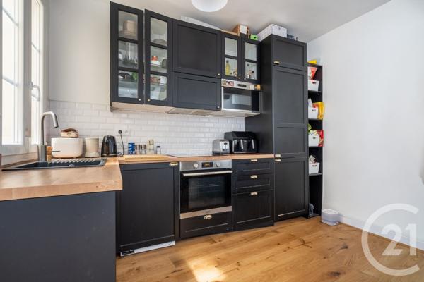 Appartement F2 à vendre  2 pièces - 44,32 m 2   PARIS  - 75011