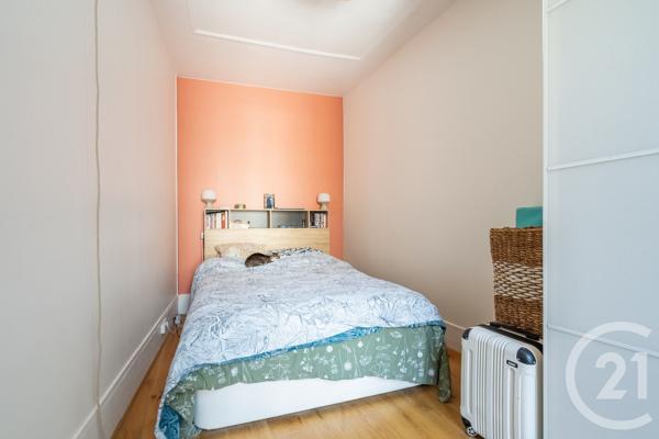 Appartement F2 à vendre  2 pièces - 44,32 m 2   PARIS  - 75011