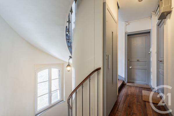 Appartement F2 à vendre  2 pièces - 44,32 m 2   PARIS  - 75011