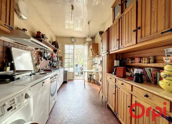 Maison à vendre    6 pièces • 120 m2 Châtenay-Malabry