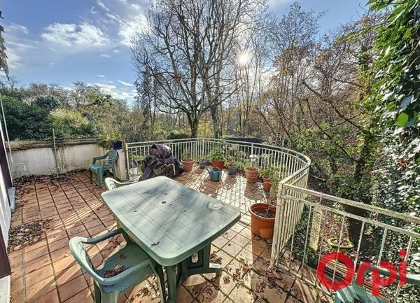 Maison à vendre    6 pièces • 120 m2 Châtenay-Malabry