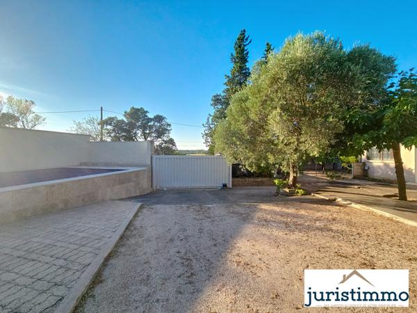 Courthézon (84350) Courthézon – Propriété 1 200 m² avec 2 maisons indépendantes, idéal famille ou projet locatif avec piscine