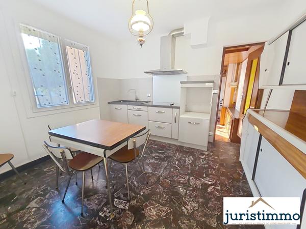 Courthézon (84350) Courthézon – Propriété 1 200 m² avec 2 maisons indépendantes, idéal famille ou projet locatif avec piscine