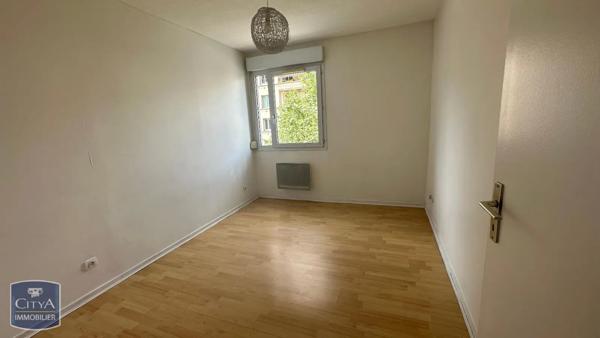 Appartement à louer 3 pièces 74.44m²